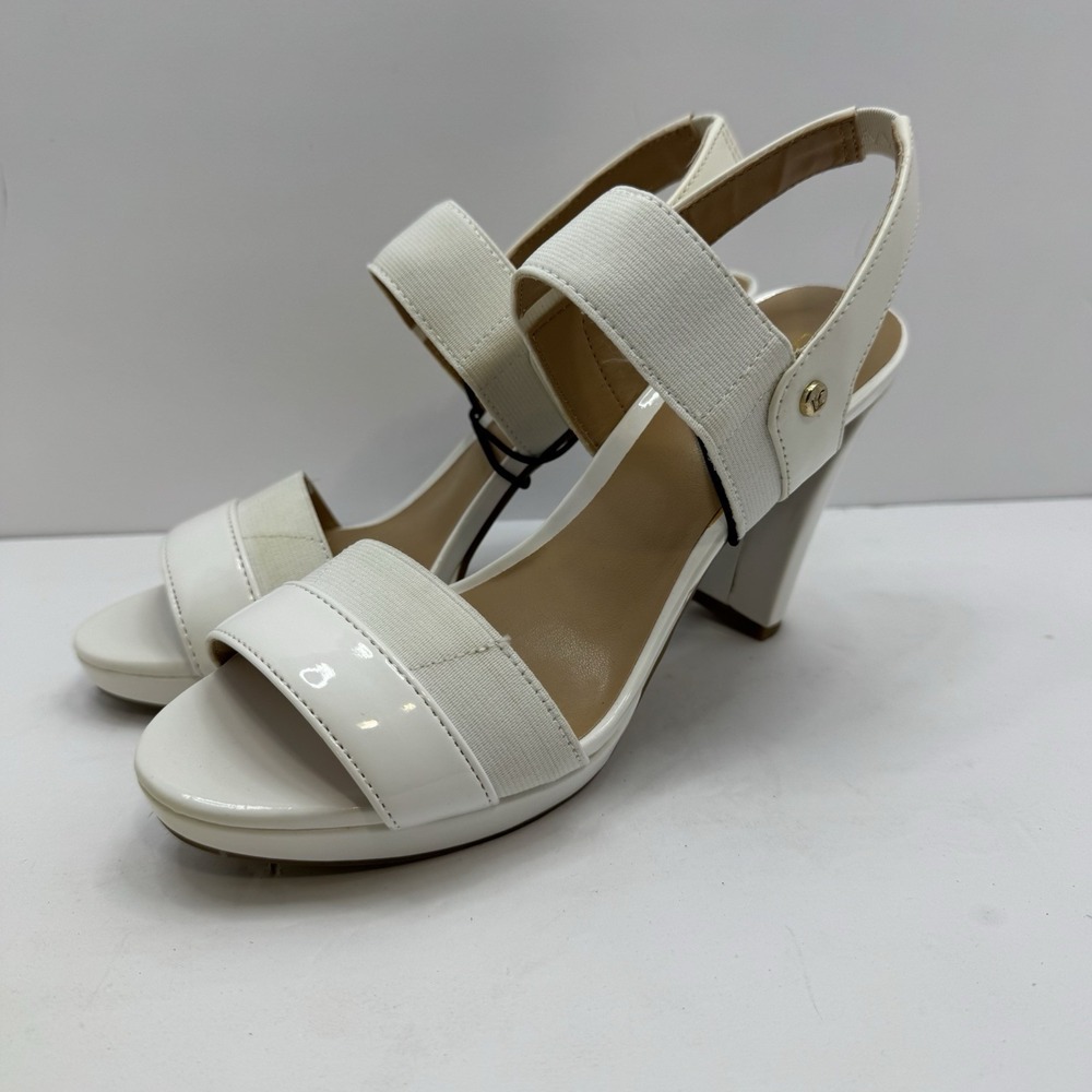 Liz Claiborne Dara Women's White Strappy Heels Size 6 M Medium BNIB - Picture 2 of 11
